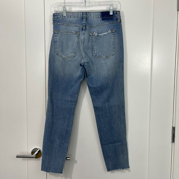 AMO Size 29 Blue Twist Heartbreaker Ankle Slim Straight Fray Hem Jeans - Picture 12 of 16